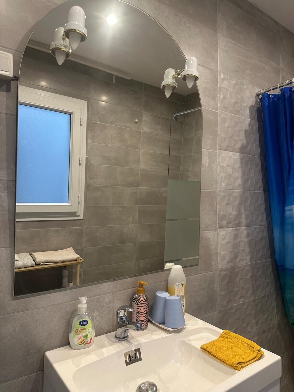 Appartement Cosy Au Coeur De La Ville D'אוש מראה חיצוני תמונה