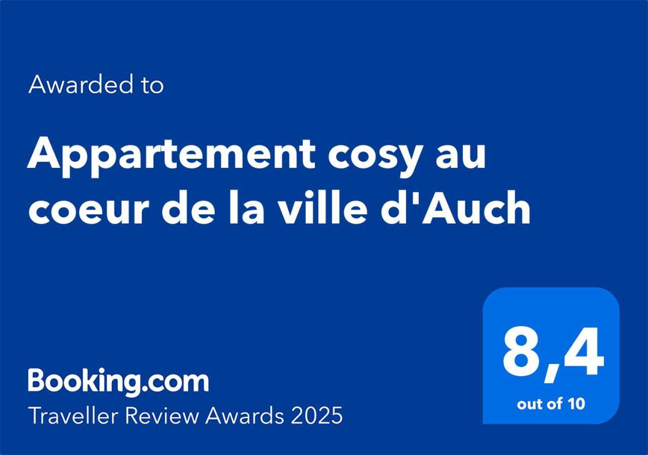 Appartement Cosy Au Coeur De La Ville D'אוש מראה חיצוני תמונה