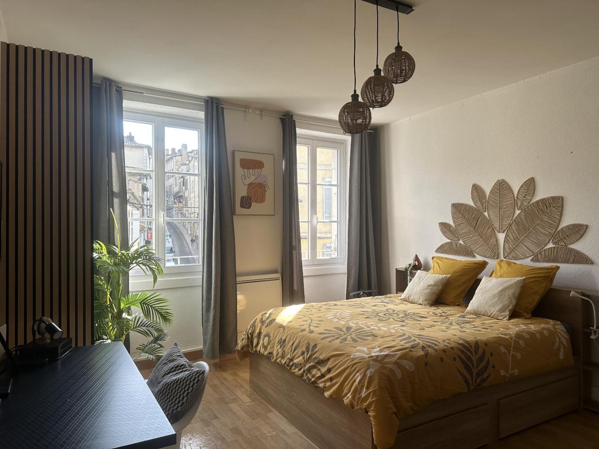 Appartement Cosy Au Coeur De La Ville D'אוש מראה חיצוני תמונה